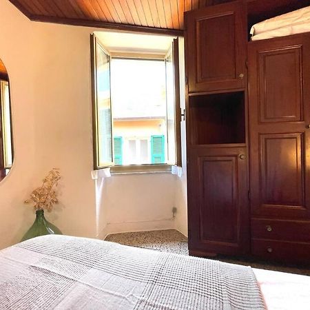 Historic Downtown Home By The Sea With King Bed Monterosso al Mare Eksteriør bilde