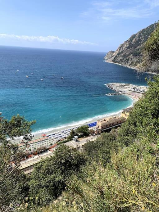 Historic Downtown Home By The Sea With King Bed Monterosso al Mare Eksteriør bilde