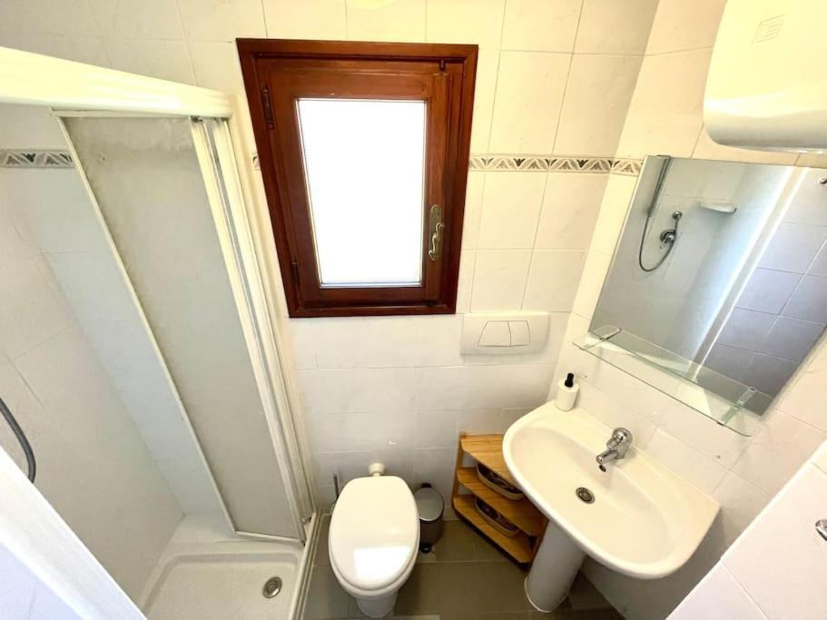 Historic Downtown Home By The Sea With King Bed Monterosso al Mare Eksteriør bilde