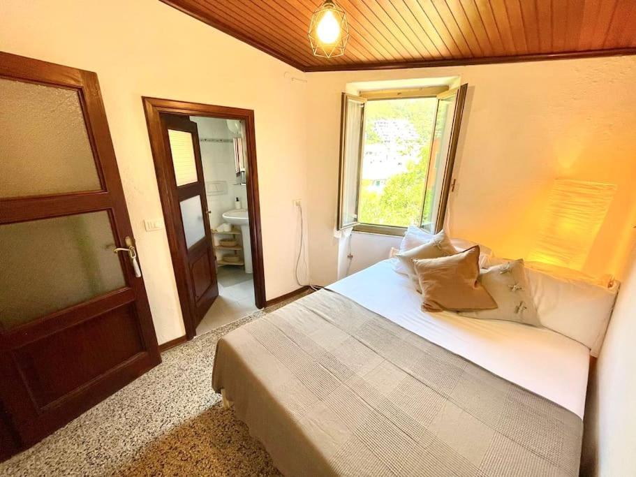 Historic Downtown Home By The Sea With King Bed Monterosso al Mare Eksteriør bilde